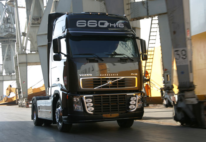 To Volvo FH16 με τον θηριώδη κινητήρα 660 ίππων