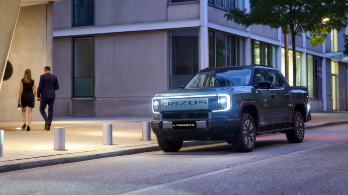 Η μπαταρία LFP των 102,2 kWh προσφέρει συνδυασμένη αυτονομία έως 430 χλμ. κατά WLTP. Η μπαταρία LFP των 102,2 kWh προσφέρει συνδυασμένη αυτονομία έως 430 χλμ. κατά WLTP.