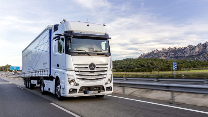 Το νέο Mercedes-Benz Actros είναι ένα από τα πιο προηγμένα τεχνολογικά και πιο αποδοτικά βαρέα φορτηγά σε παγκόσμιο επίπεδο.