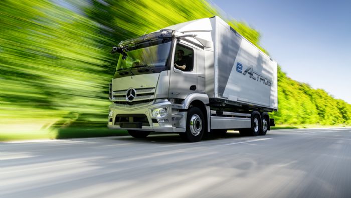 Η CATL θα είναι ο πάροχος των μπαταριών του Mercedes-Benz eActros Long Haul, ενός ηλεκτρικού φορτηγού με αυτονομία έως και 500 χλμ., το οποίο προγραμματίζεται να ξεκινήσει να παράγεται το 2024.