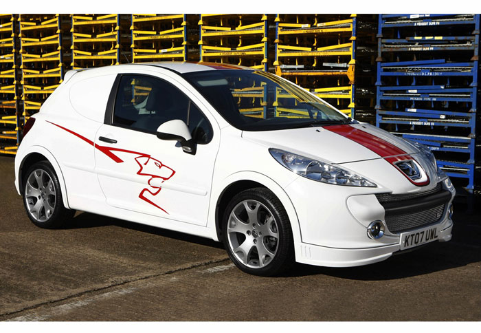 Σπορτίφ αξεσουάρ για Peugeot 207 Van