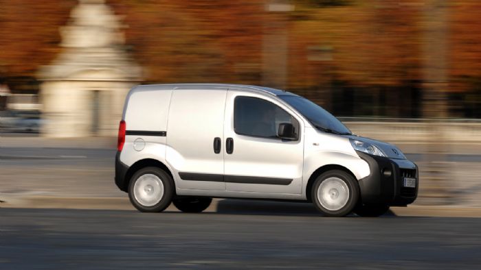 Χάρη σε 256 νέες ταξινομήσεις του Bipper, η Peugeot Professionnel κυριάρχησε στην ελληνική αγορά ελαφρών επαγγελματικών μέσα στον Μάιο.