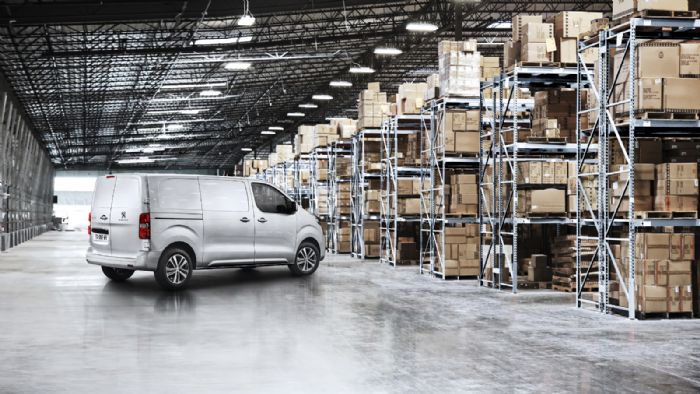 Η Peugeot Professionnel κατάφερε να σημειώσει τις υψηλότερες πωλήσεις σε τρεις κατηγορίες ελαφρών επαγγελματικών αυξάνοντας τις πωλήσεις της κατά 90,57% σε σχέση με το 2016.
