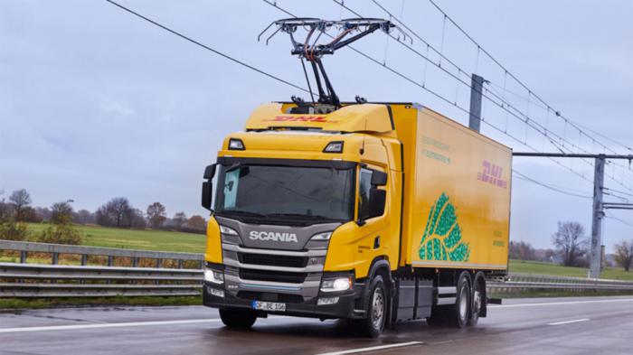 Η Scania δοκιμάζει εναλλακτικούς τρόπους φόρτισης ηλεκτρικών φορτηγών