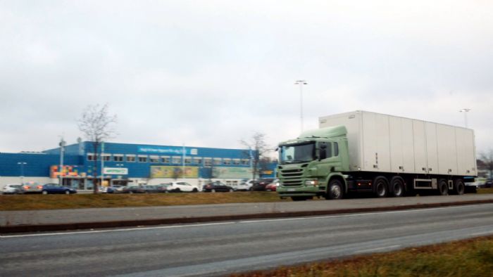 Η Scania χρησιμοποιεί ειδικά –κινητά- εργαστήρια προκειμένου να πραγματοποιεί μετρήσεις των εκπομπών ρύπων των οχημάτων της σε πραγματικές συνθήκες.