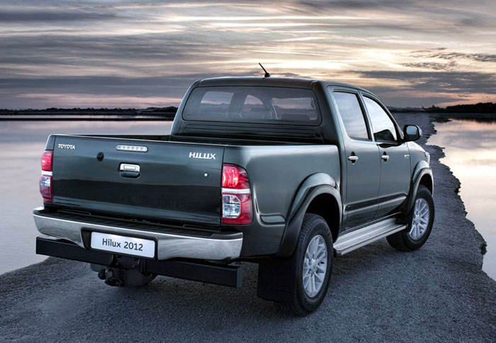 Το Toyota Hilux εξακολουθεί να αποτελεί το κορυφαίο σε πωλήσεις ελαφρύ επαγγελματικό της ελληνικής αγοράς και για το 9μηνο του 2014.