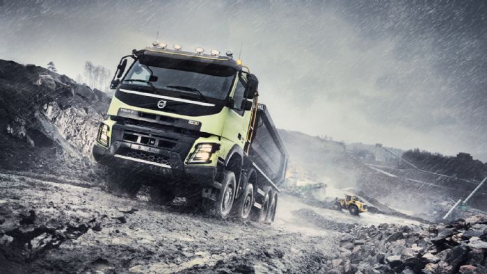 Το σύστημα Automatic Traction Control της Volvo Trucks, προσφέρει τη δυνατότητα αυτόματης μετάδοσης της κίνησης σε όλους τους άξονες του οχήματος.