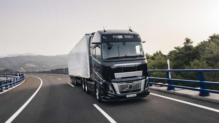 D17: Ο νέος κινητήρας της Volvo Trucks δίνει έως και 780 ίππους!