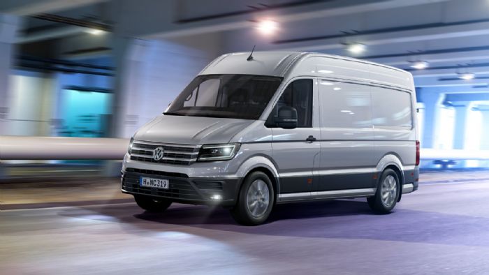 Παρουσιάστηκε και επίσημα η νέα γενιά του VW Crafter, οι παραγγελίες της οποίας αναμένεται να ξεκινήσουν μέσα στον Νοέμβριο του 2016.