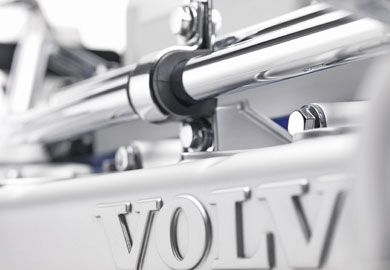 Η Volvo Trucks παρουσίασε ένα νέο, εξαιρετικά σημαντικό, σύστημα ελέγχου της οδικής συμπεριφοράς των φορτηγών της με την ονομασία Stretch Brake. 