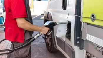 Πώς να μειώσετε την κατανάλωση καυσίμου στα επαγγελματικά οχήματα Πώς να μειώσετε την κατανάλωση καυσίμου στα επαγγελματικά οχήματα