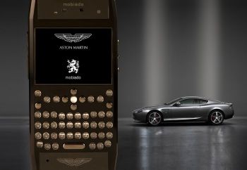 Grand 350 Aston Martin από την Mobiado