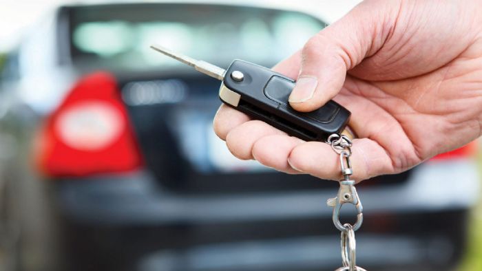 Εκπτώσεις έως 24% και αρκετές δωρεάν υπηρεσίες προσφέρει η Groupama Φοίνιξ για την ασφάλιση του αυτοκινήτου.
