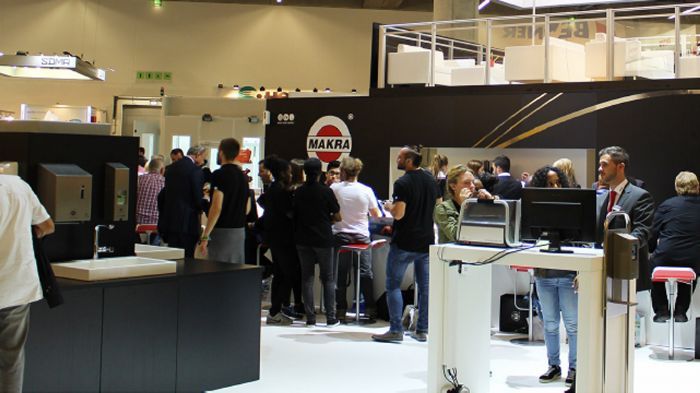 Στην Έκθεση Automechanika 2014 της Φρανκφούρτης συμμετείχε και η MAKRA Europe με περίπτερο 300 τ.μ., όπου οι επισκέπτες της Έκθεσης είχαν την ευκαιρία να ενημερωθούν για τα νέα προϊόντα της εταιρείας.