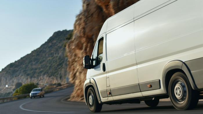 GPS Tracking SKYTRACK: Γνωρίζεις πάντα πού βρίσκεται το όχημά σου GPS Tracking SKYTRACK: Γνωρίζεις πάντα πού βρίσκεται το όχημά σου
