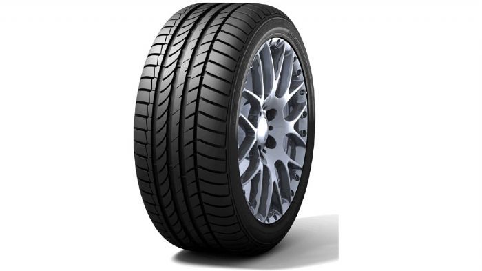 Τα νέα ελαστικά Sport Maxx της Dunlop έχουν αναπτυχθεί ειδικά για αγώνες και διαθέτουν προηγμένη τεχνολογία στον τομέα πρόσφυσης και φρεναρίσματος.